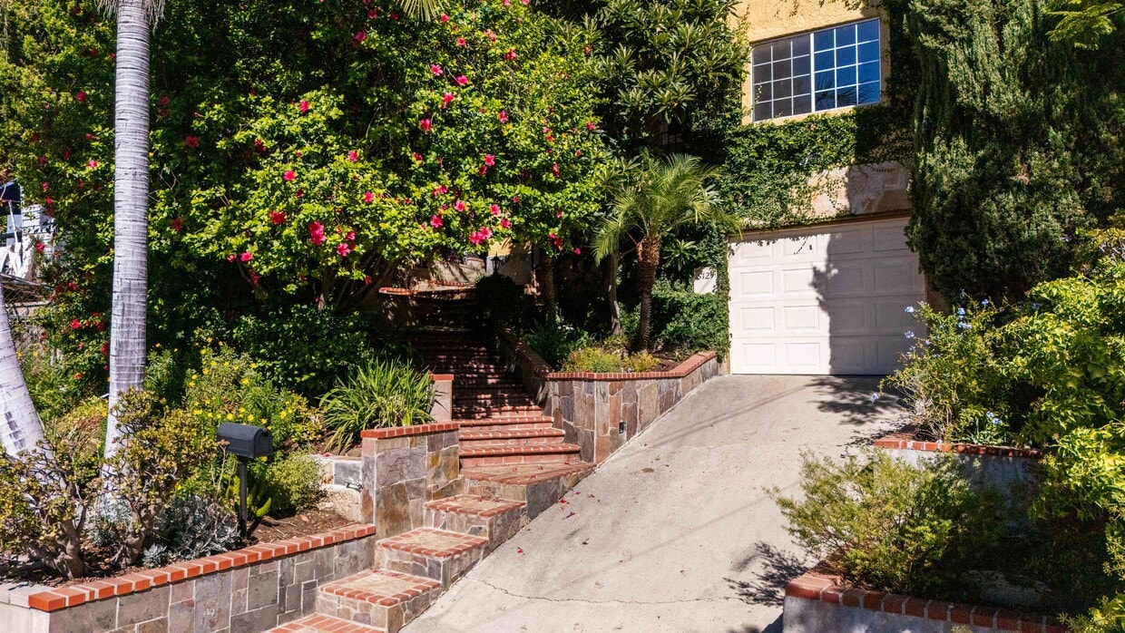Foto principal - 5129 Chester St