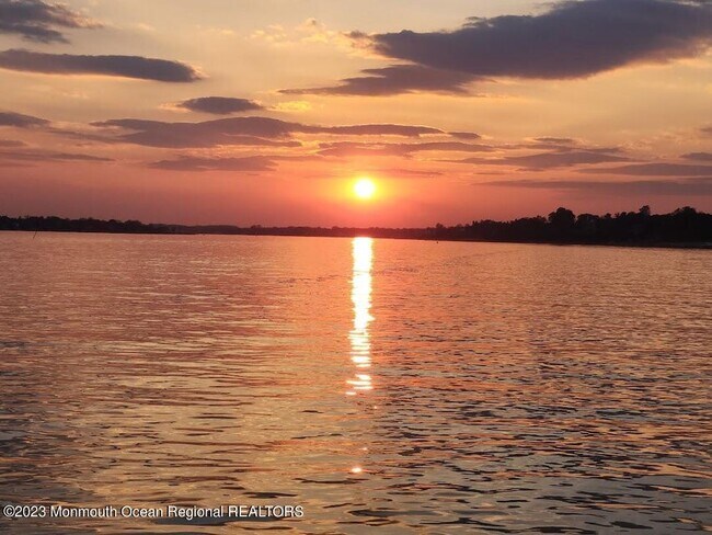 Foto del edificio - 260 Ocean Ave