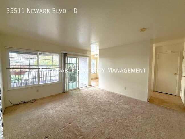 Foto del edificio - 35511 Newark Blvd