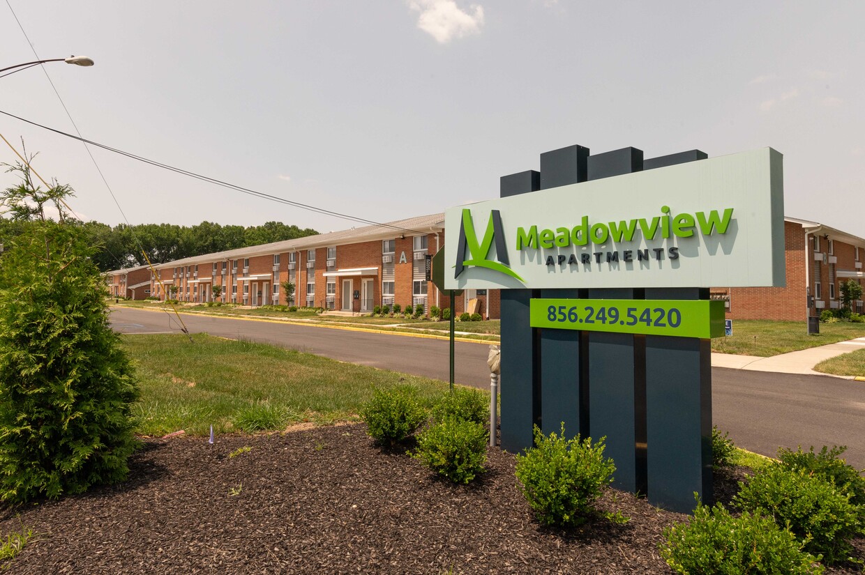 Primary Photo - Meadowview Apartments