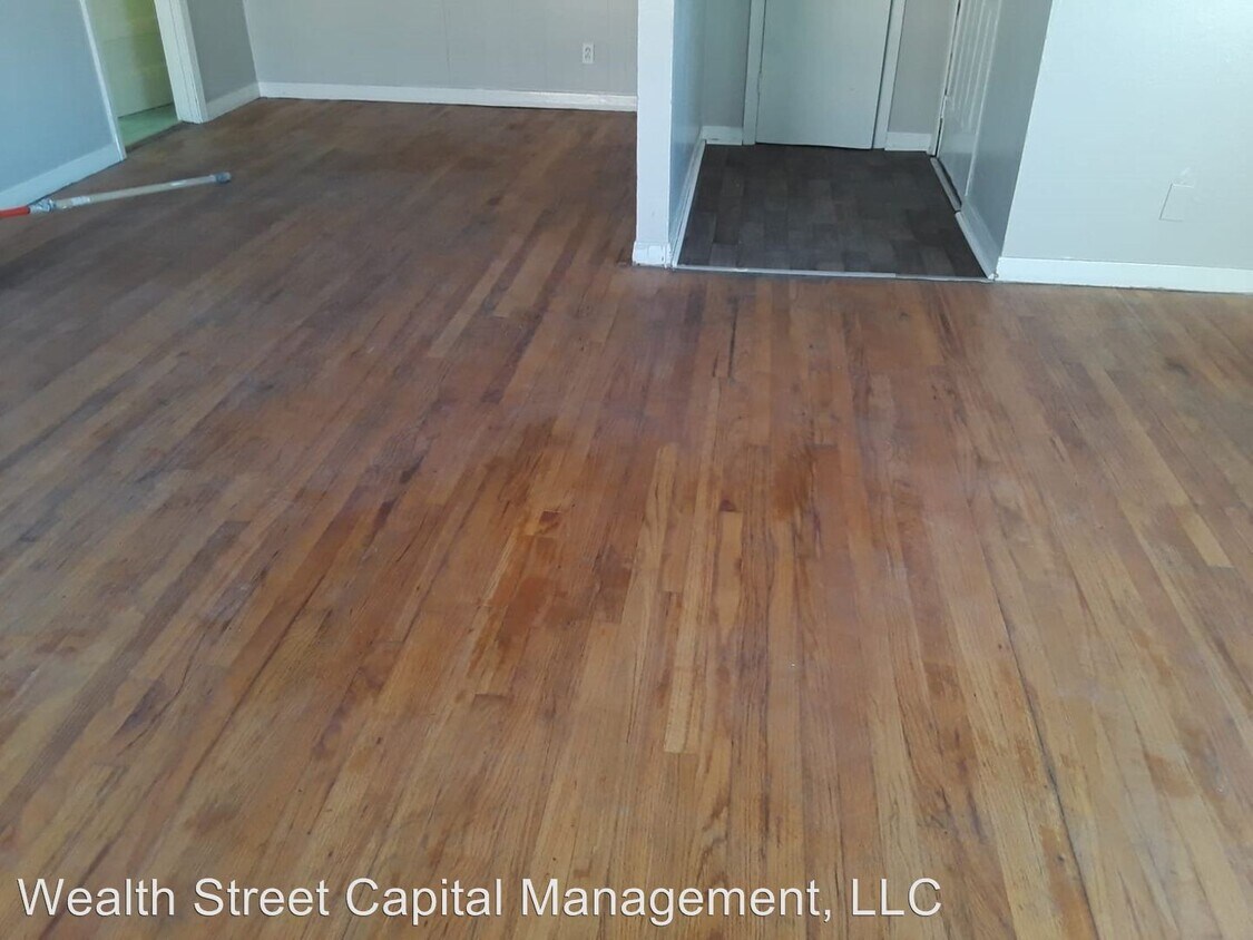 Building Photo - 4 br, 2 bath House - 2234 Westway st