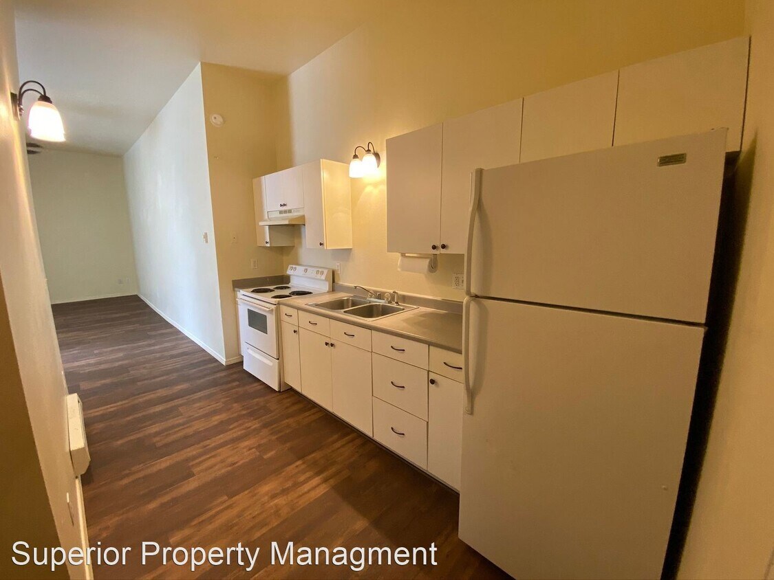 Foto principal - 820 E Denver St