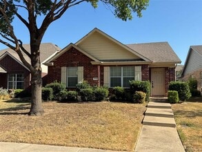 Building Photo - 8831 Holliday Ln