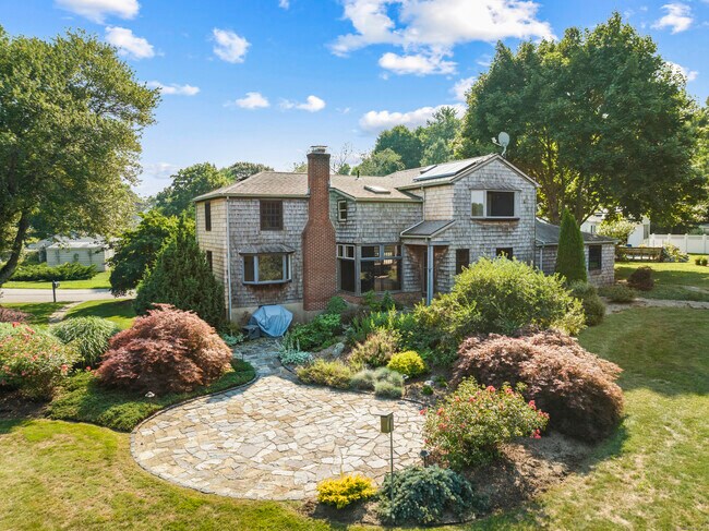 Foto del edificio - 20 Homestead Cir