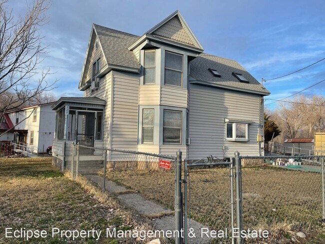 Building Photo - 2 br, 2 bath House - 522 N Maple St