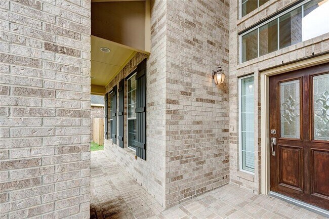 Foto del edificio - 21410 Sierra Long Dr