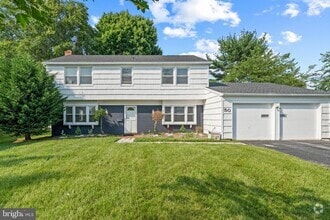 Building Photo - 50 Echohill Ln