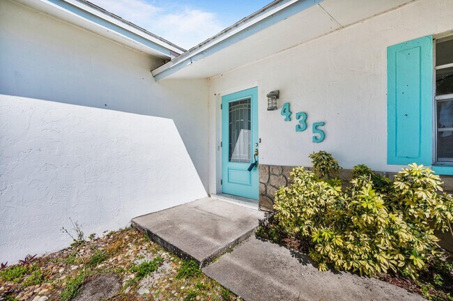 Building Photo - 435 Wright Ct