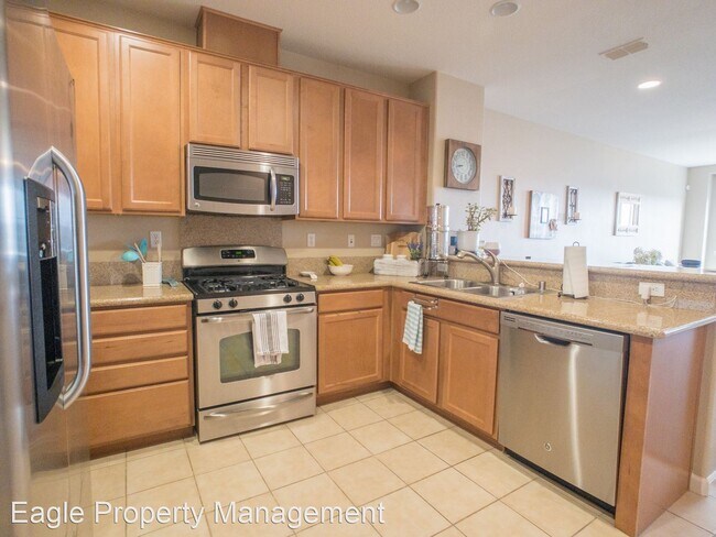 Foto del edificio - 2 br, 3 bath House - 1202 Hudson Circle