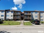 Primary Photo - 7215 N Rockvale Dr