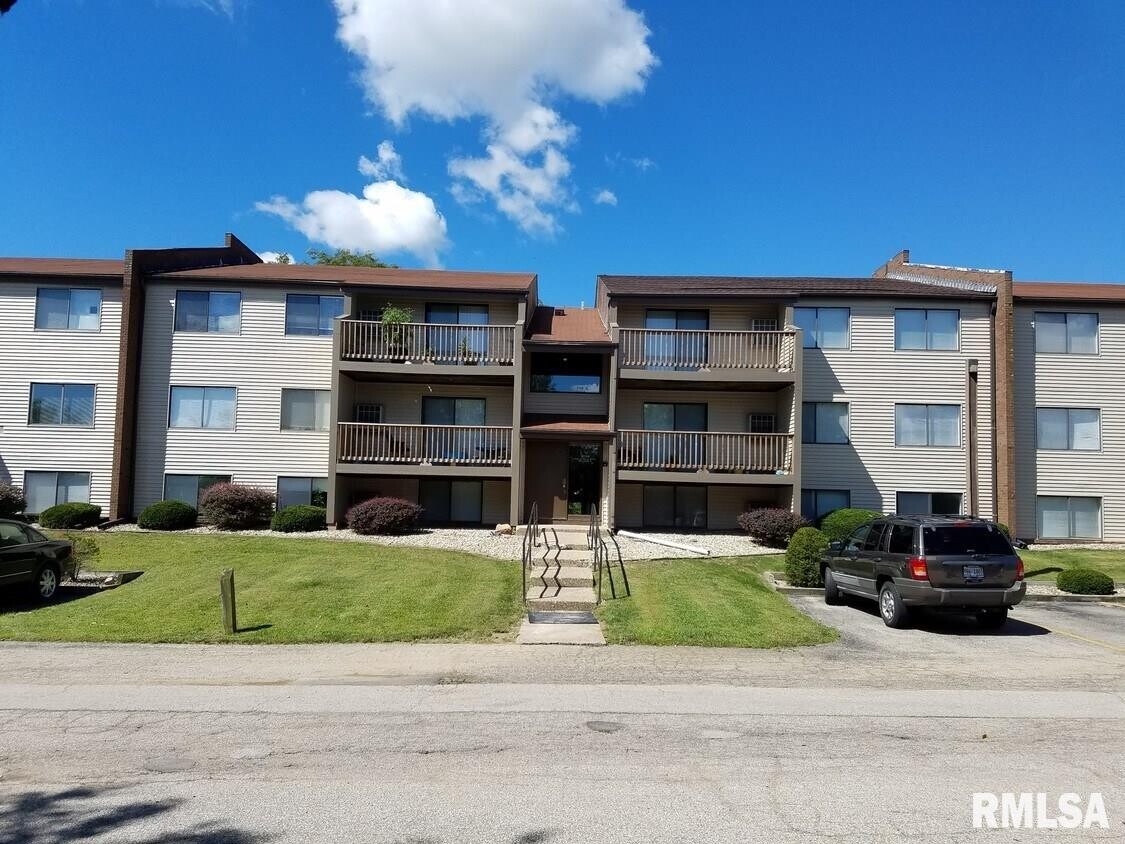 Foto principal - 7215 N Rockvale Dr