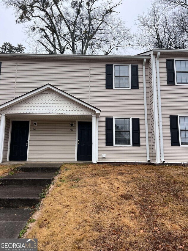739 South St, Carrollton, GA 30117 Room for Rent in Carrollton, GA