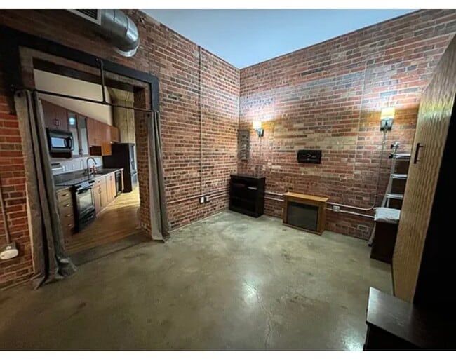 Photo - 2500 Walnut St Apartment