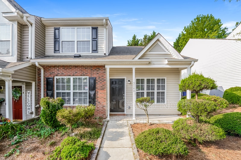 Foto principal - 3140 Kensington Pl