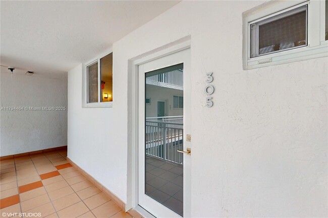 Foto del edificio - 1666 West Ave
