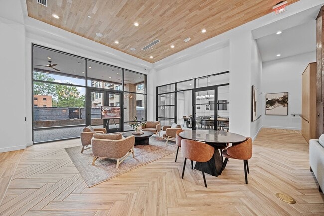 Foto del edificio - Meridian East Chatham