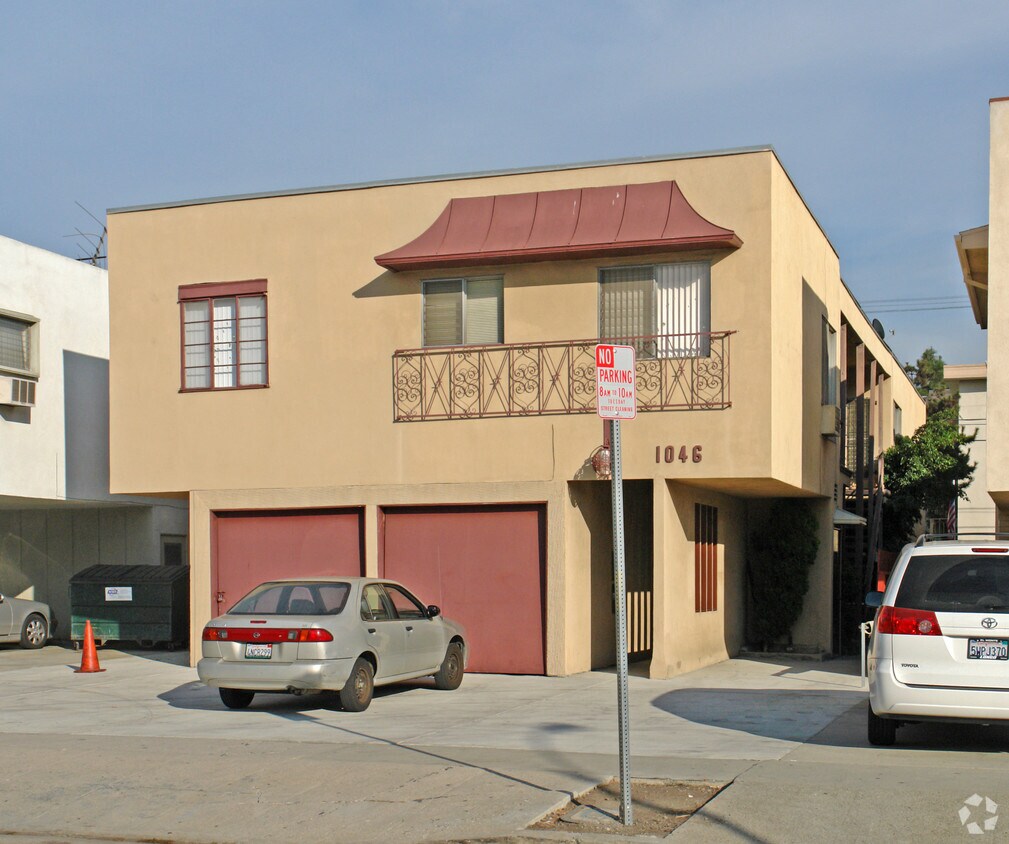 Foto del edificio - 1046 S Wooster St