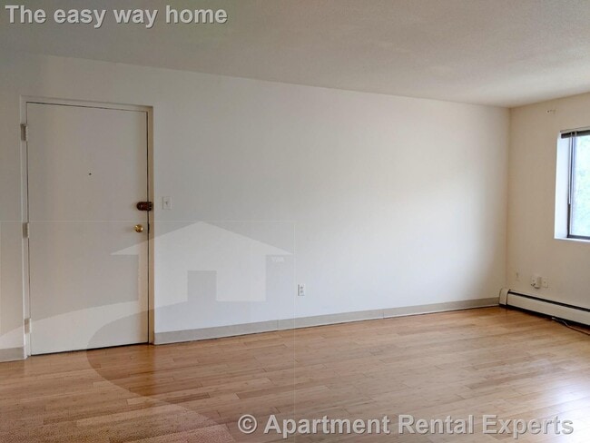 Photo - 12 Cameron Ave Apartment