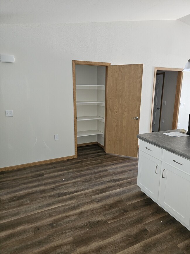 Foto del edificio - 110 Eggleston St