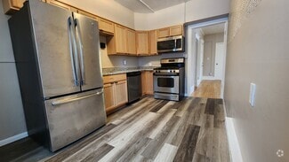 Building Photo - 415 23rd Ave N
