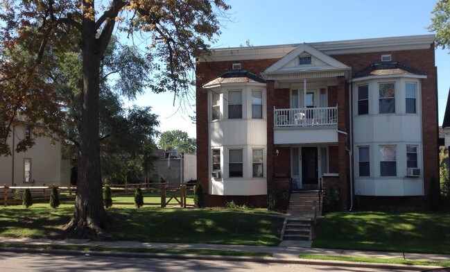 Building Photo - 428 Platt St