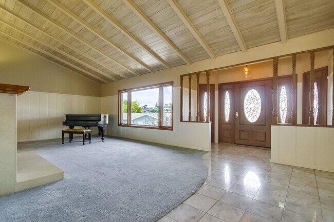 Foto del edificio - 3570 Addison St