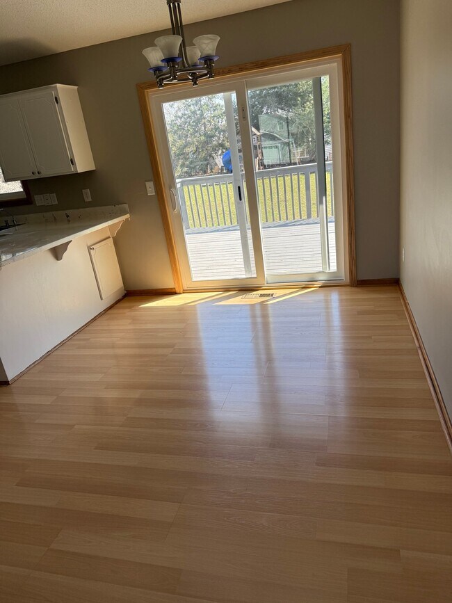 Foto del edificio - 13389 Nightingale St NW