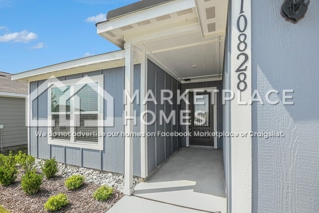 Building Photo - 10828 Gray Mare Dr