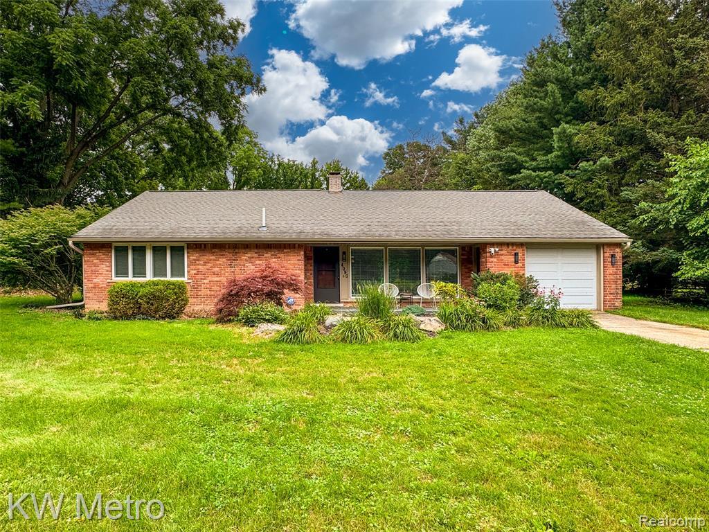 Primary Photo - 4096 Chestnut Hill Dr