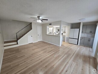 Building Photo - 5640 Birchmont Dr