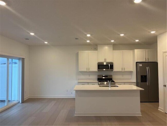 Foto del edificio - 10513 Harbor Ln N