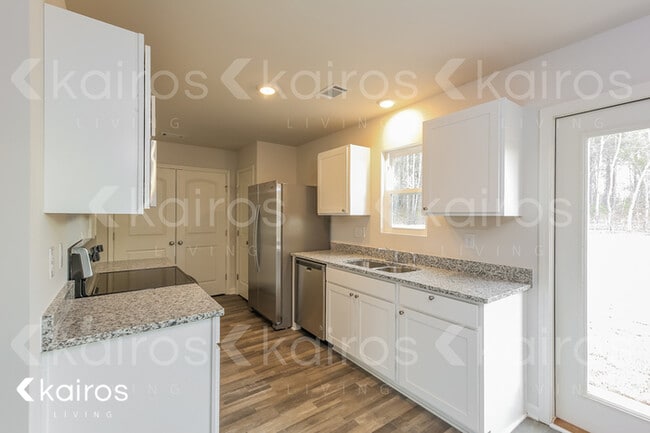 Foto del edificio - 841 VISTAMOUNT PATH