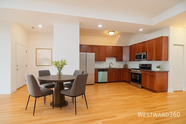 Building Photo - 5172 S Michigan Ave