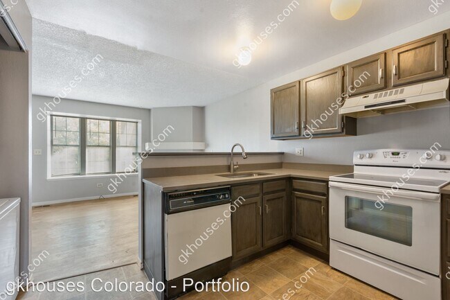 Foto del edificio - 4521 S Crystal Way