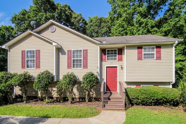 Building Photo - 40 Hunters Ridge Ct