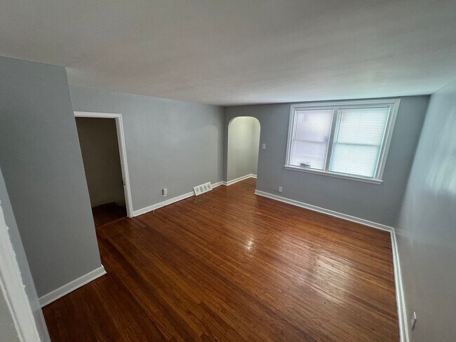 Foto del edificio - 521 E Tabor Rd
