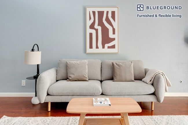 Building Photo - 235 Arlington Rd