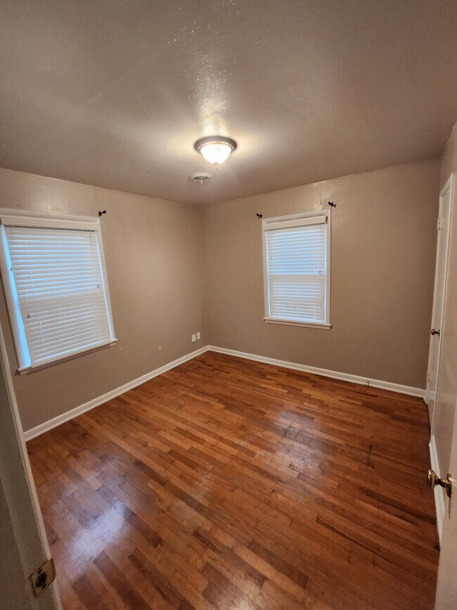 Building Photo - 4312 Arlington Rd NW