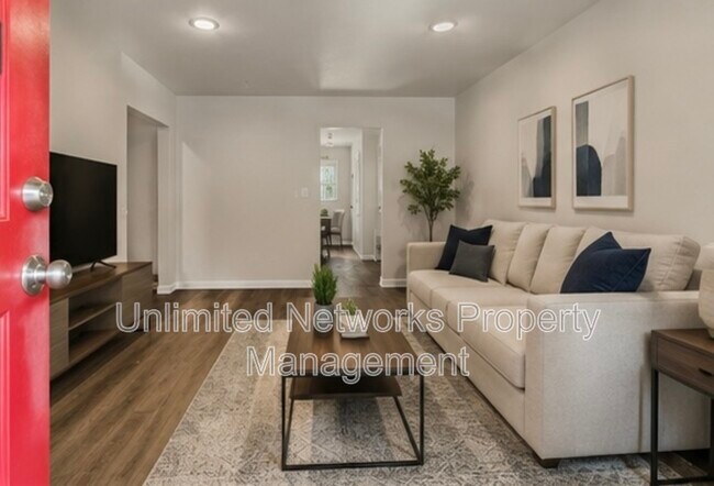Foto del edificio - 1305 Clermont Ave