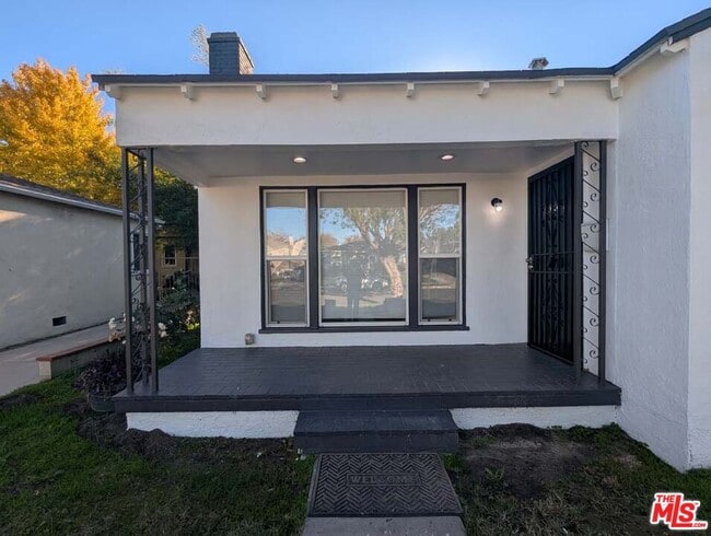 Foto del edificio - 3966 S Victoria Ave