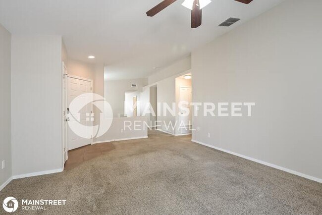 Building Photo - 8174 S Woodfrost Way, Tucson, AZ 85747