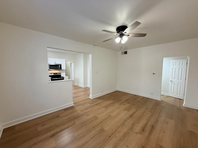 Building Photo - 1311 N New Jersey St