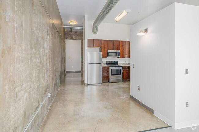 Estudio - 525 pies cuadrados - Comedor - Lofts at Globe Mills