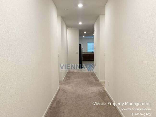 Foto del edificio - 9184 Osterville Dr