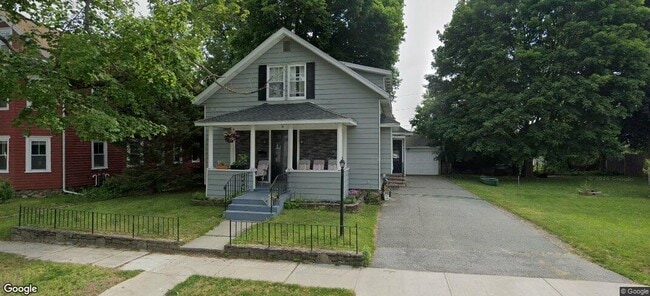 Building Photo - 18 Carver St