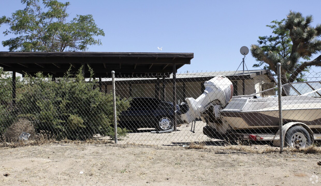 Building Photo - 9220 G Ave