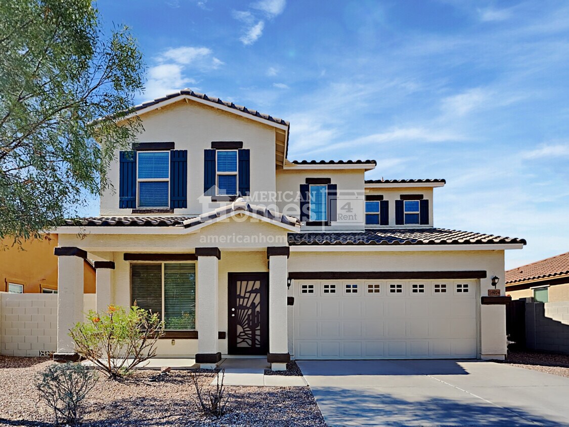 Foto principal - 16974 W Hilton Ave