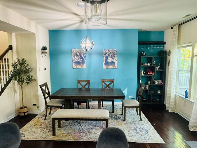 Foto del edificio - 3473 Bradbury Cir