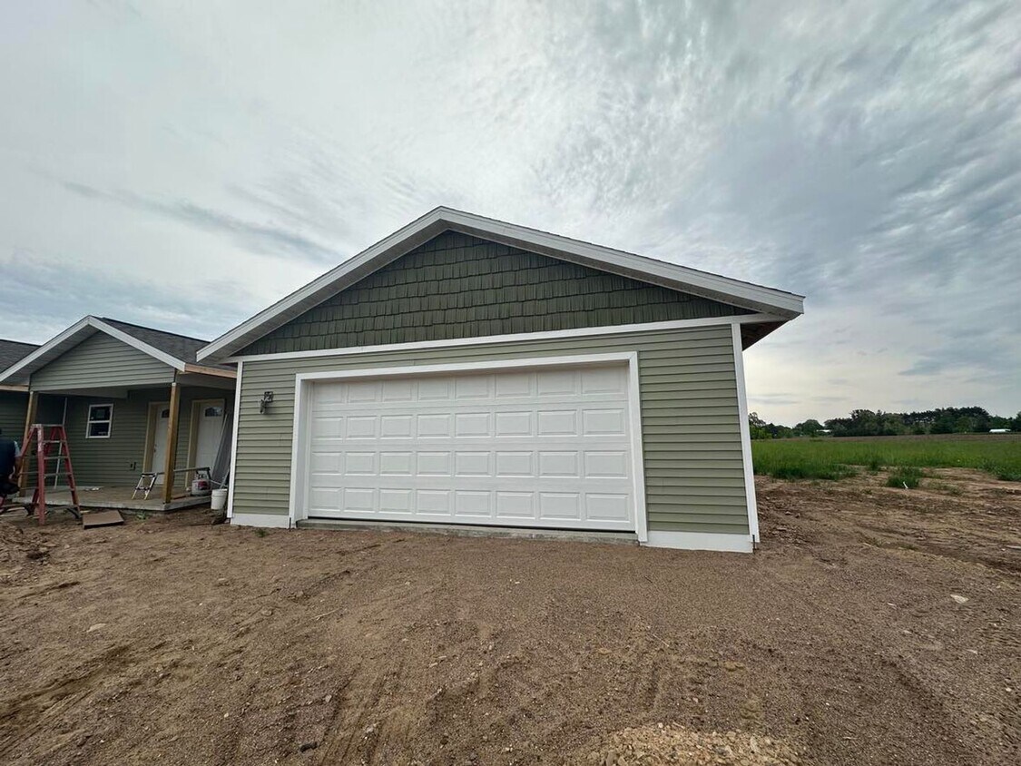 Primary Photo - 3 Bedroom Duplex