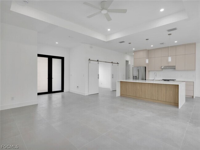 Foto del edificio - 6192 Kambach St